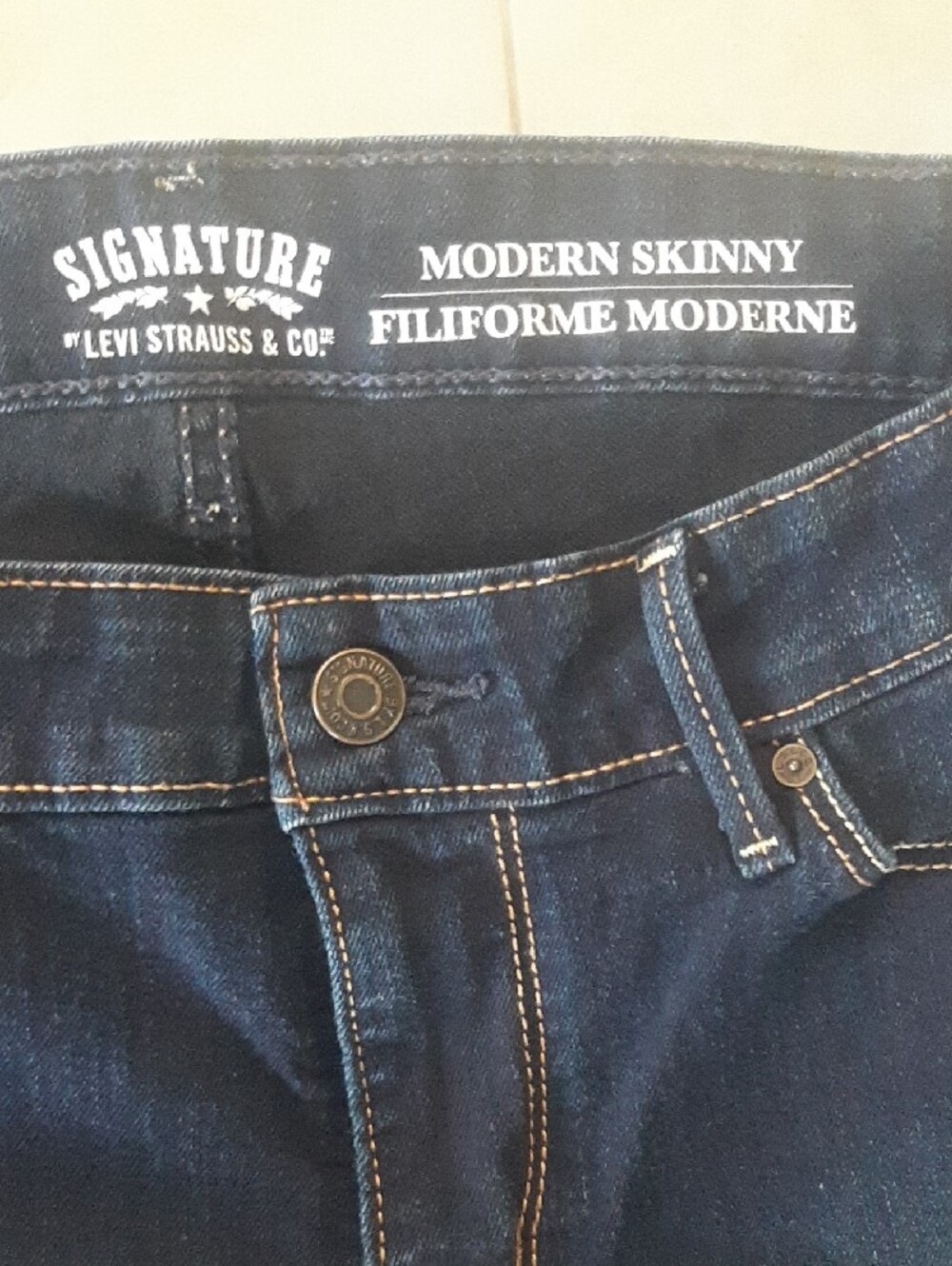 πSignature by Levi Strauss NWOT Dark Blue "MODERN" Skinny Jeans W 31 L 32 - Picture 3 of 10
